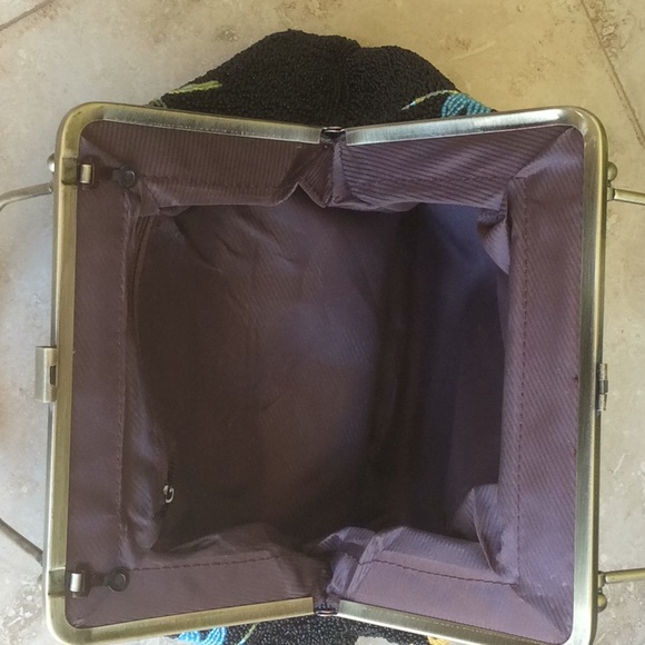 Gorgeous Beaded Bag - Picture 4 of 8